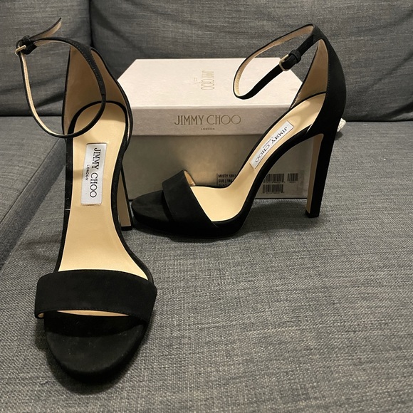 Jimmy Choo
Misty Suede Ankle-Strap Sandals size 40 - Picture 5 of 8
